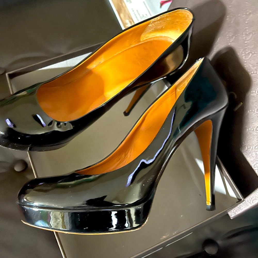 GUCCI PUMPS
